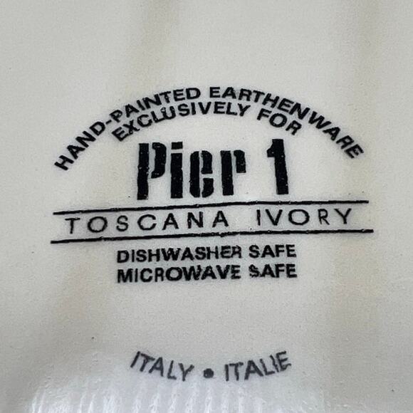 Pier 1 Toscana Ivory Set of 2 Pasta Bowls , Made in Italy, Discontinued - Picture 2 of 8